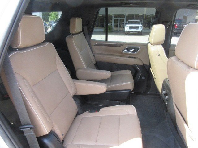 Used 2023 Chevrolet Tahoe Premier RWD image 14