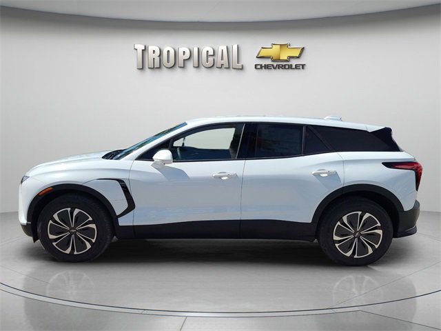 New 2025 Chevrolet Blazer EV LT image 2