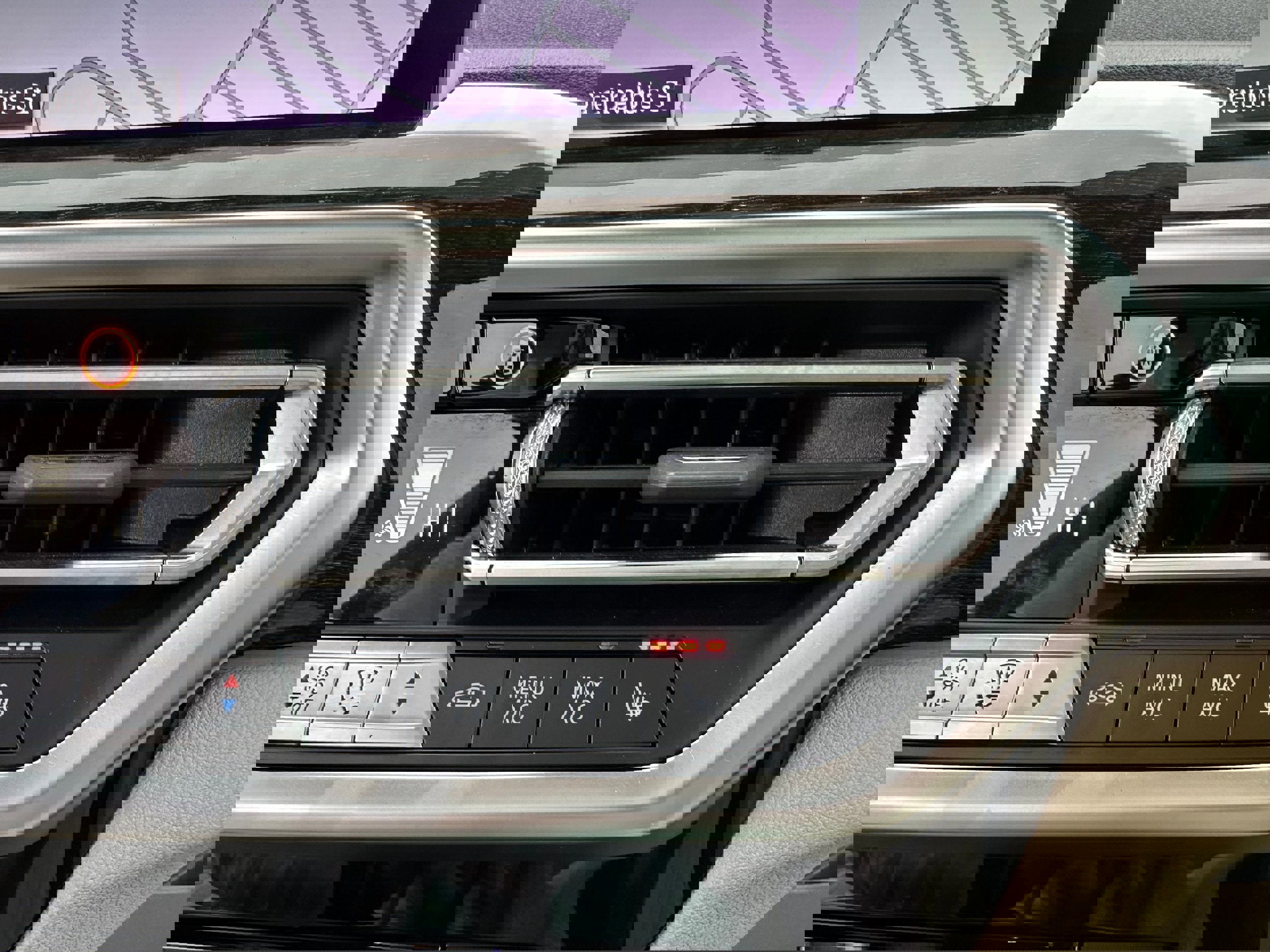 Used 2022 BMW X3 xDrive30i w/ Convenience Package image 41