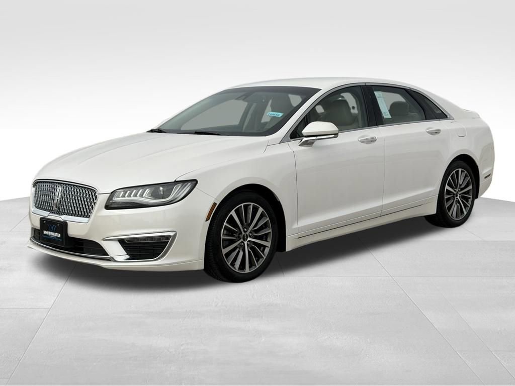 Used 2019 Lincoln MKZ Premiere image 2