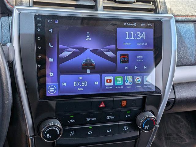 Used 2016 Toyota Camry SE FWD image 13