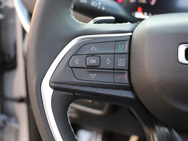 Used 2025 Jeep Grand Cherokee Altitude w/ Trailer Tow Package image 26