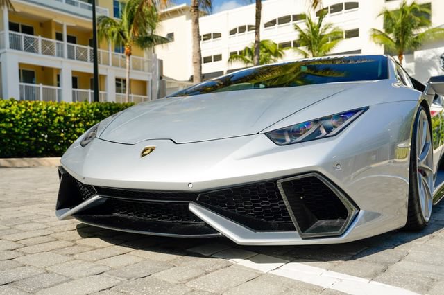 Used 2015 Lamborghini Huracan LP 610-4 AWD/4WD image 42