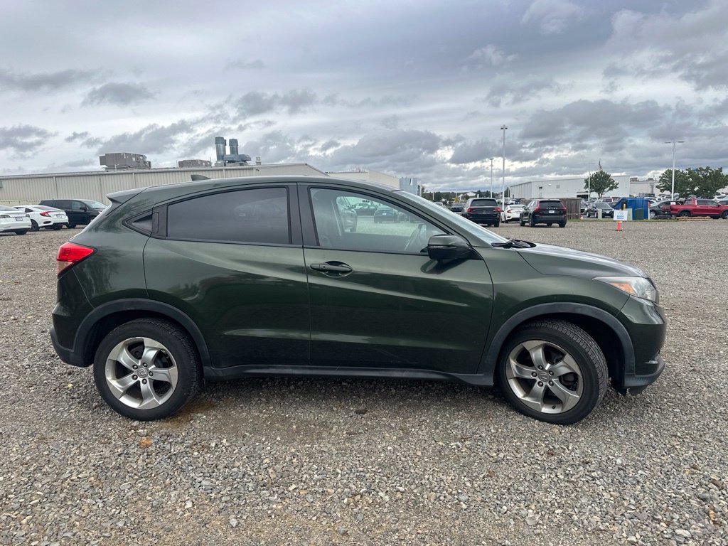 Used 2016 Honda HR-V EX image 12