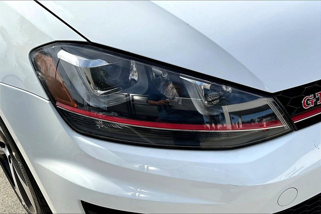 Used 2016 Volkswagen GTI SE w/ Lighting Package (SEL) image 26