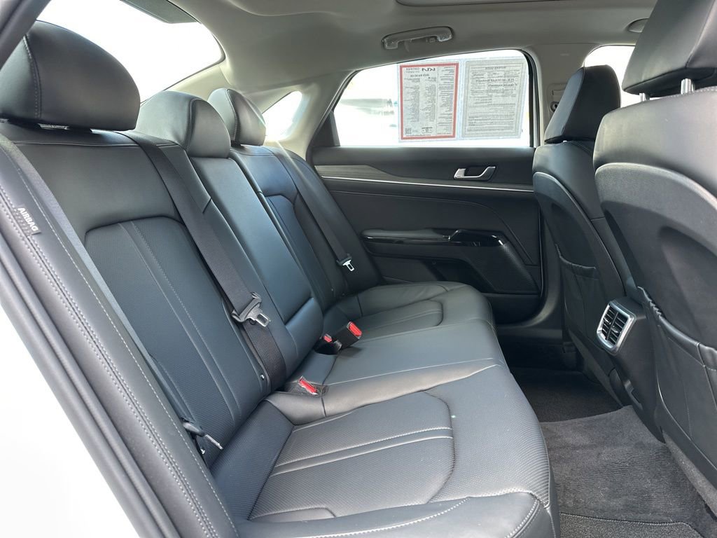 Used 2025 Kia K5 EX image 16