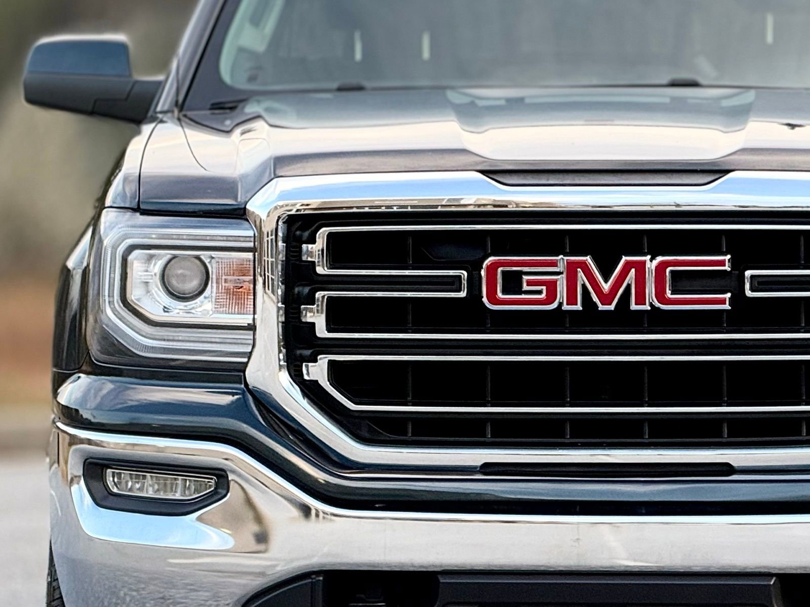 Used 2017 GMC Sierra 1500 SLE w/ SLE Value Package AWD/4WD image 13