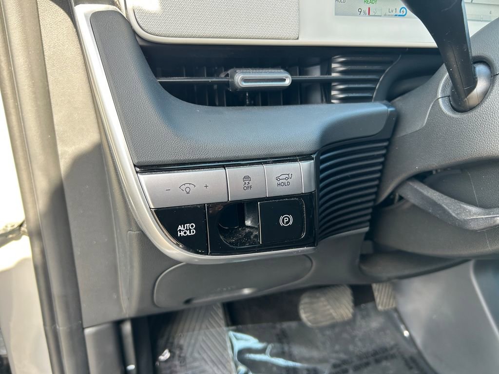 Certified 2024 Hyundai Ioniq 5 SEL image 21