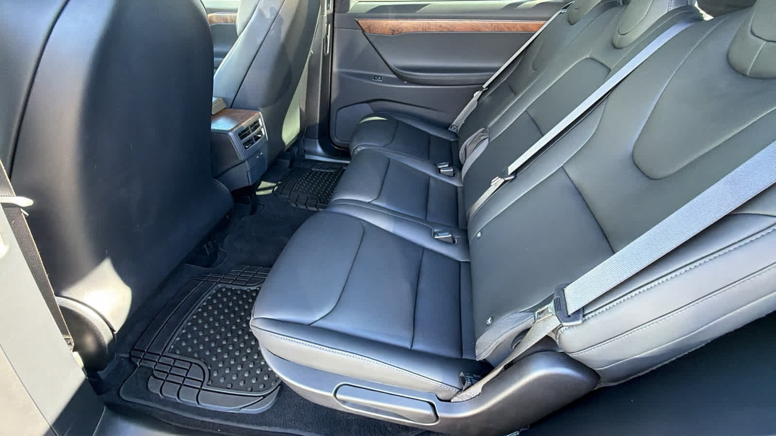 Used 2019 Tesla Model X 75D AWD/4WD image 24