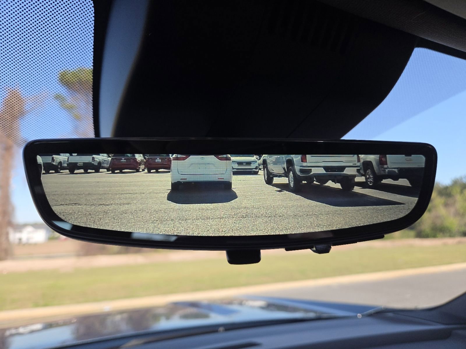 New 2026 GMC Yukon Denali w/ Denali Reserve Package image 14