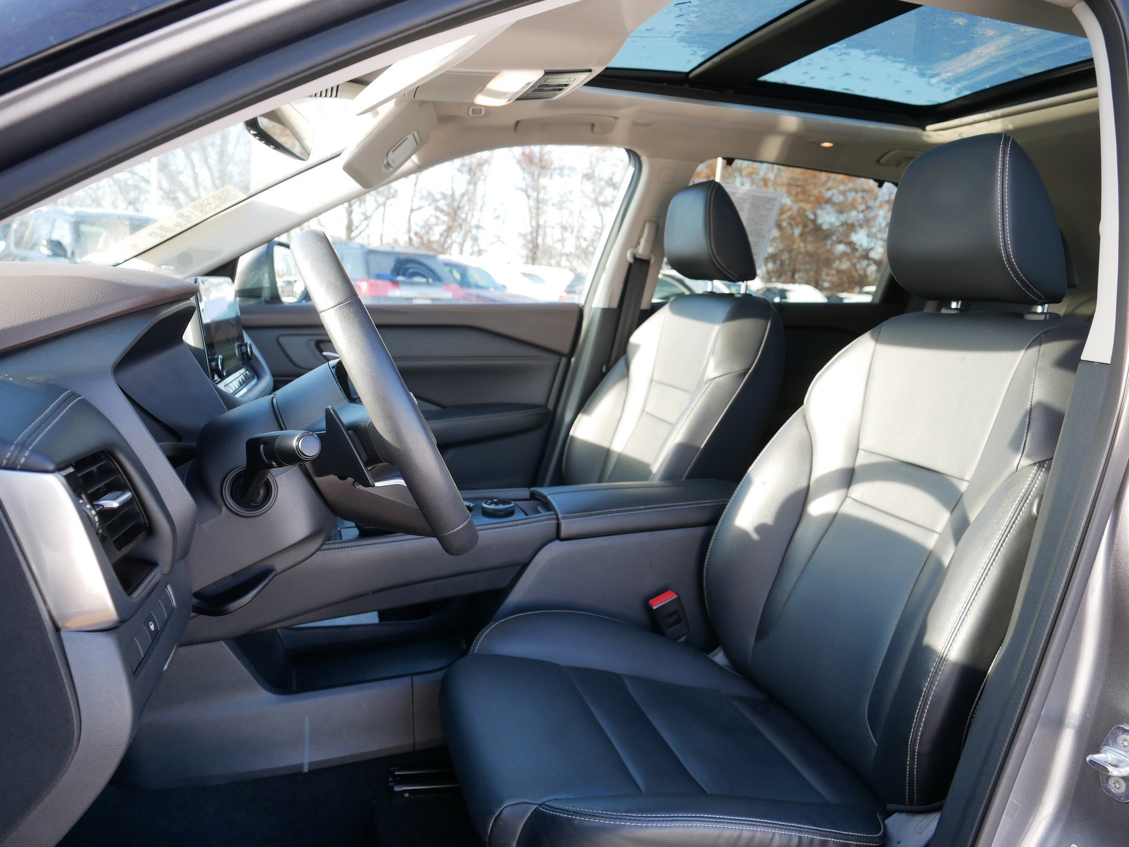 Certified 2022 Nissan Rogue SL w/ SL Premium Package image 35