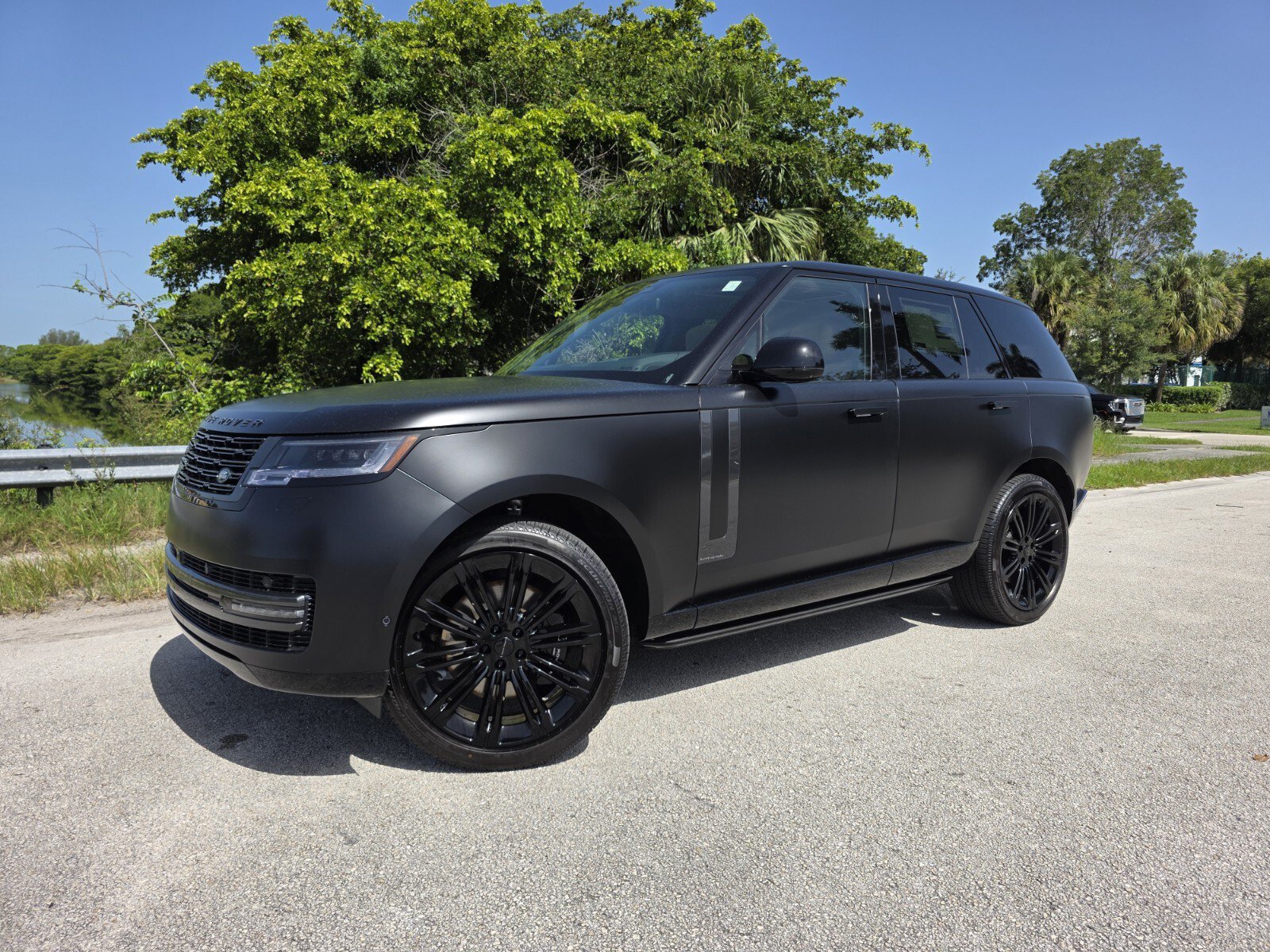 New 2026 Land Rover Range Rover Autobiography