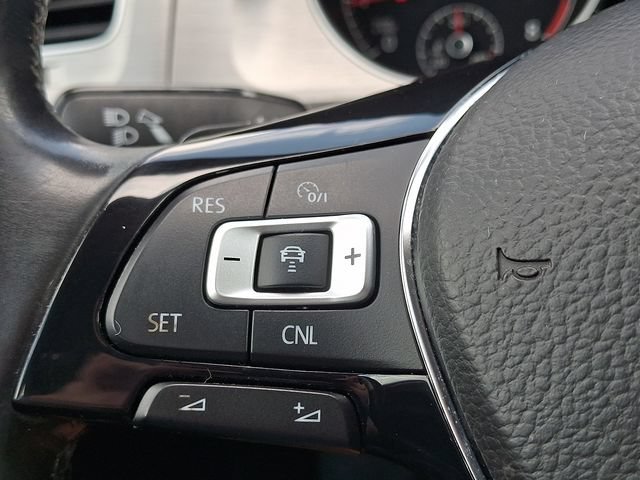 Used 2016 Volkswagen Golf Limited Edition FWD image 20