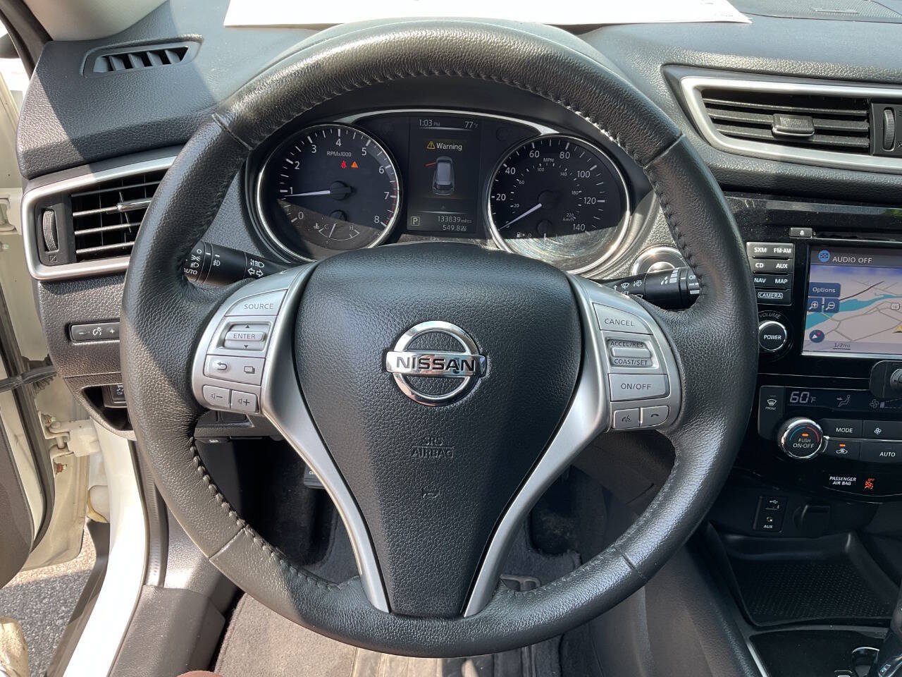 Used 2016 Nissan Rogue SL FWD image 16