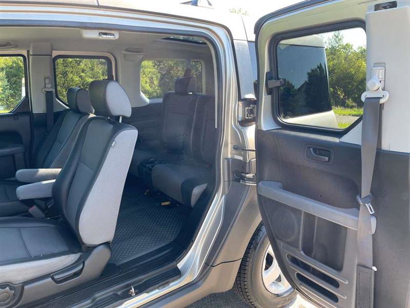 Used 2004 Honda Element EX image 22