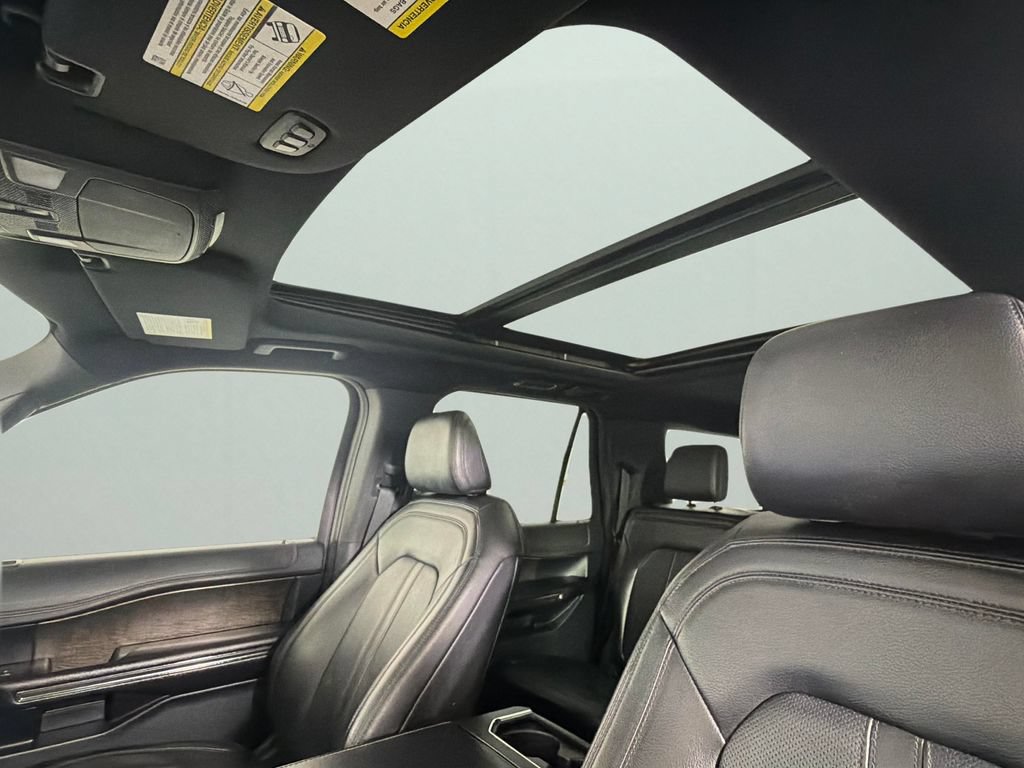 Used 2021 Ford Expedition Max Limited RWD image 26