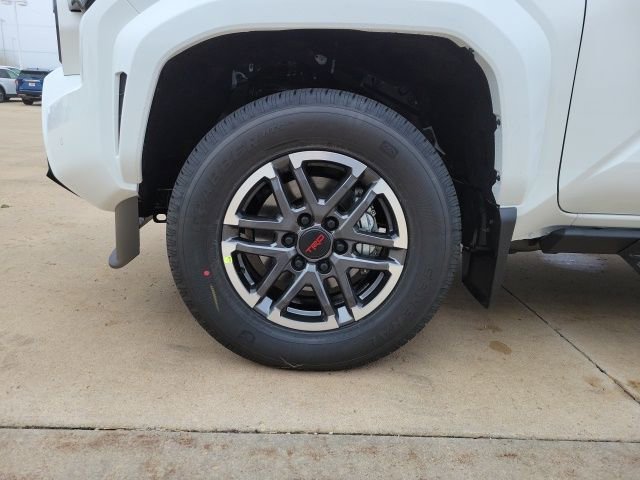 Used 2025 Toyota Tacoma TRD Sport w/ TRD Sport Premium Package image 17