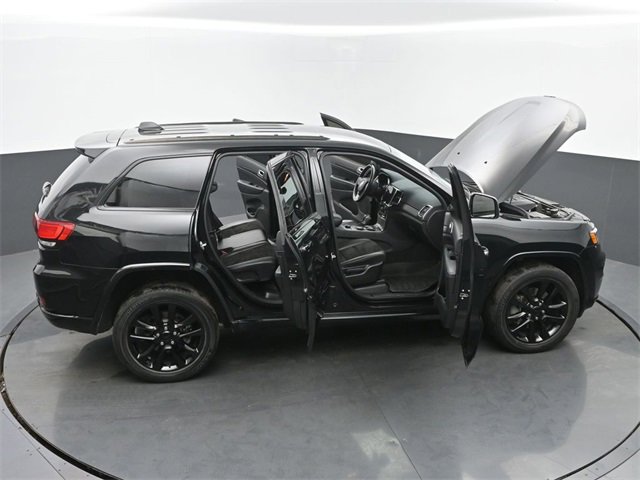 Used 2022 Jeep Grand Cherokee Laredo X image 65