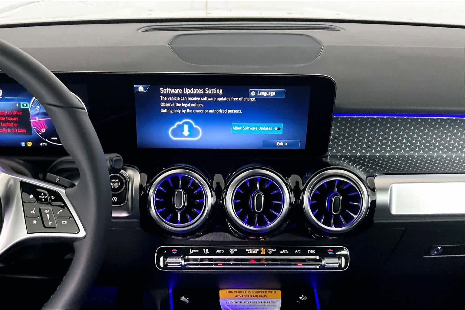 New 2026 Mercedes-Benz GLB 250 4MATIC image 9