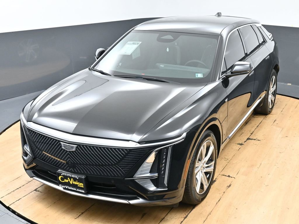 Used 2024 Cadillac Lyriq Tech RWD image 45