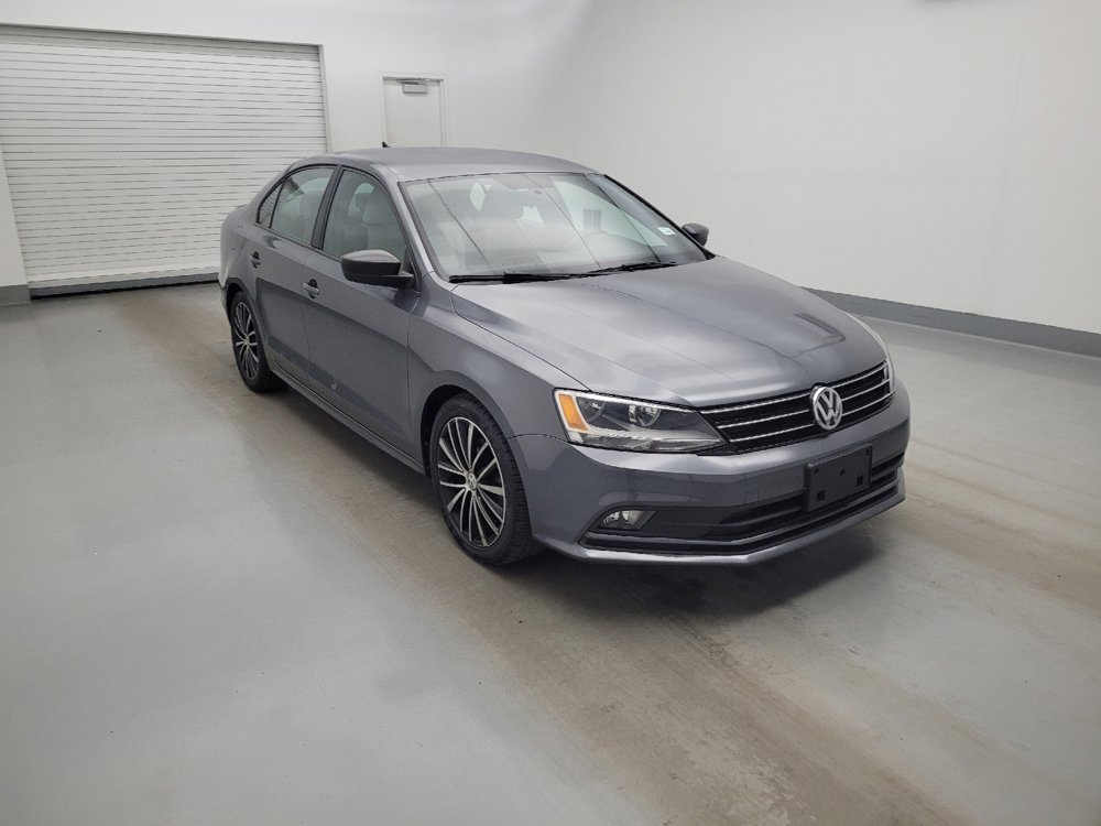 Used 2016 Volkswagen Jetta Sport FWD image 13