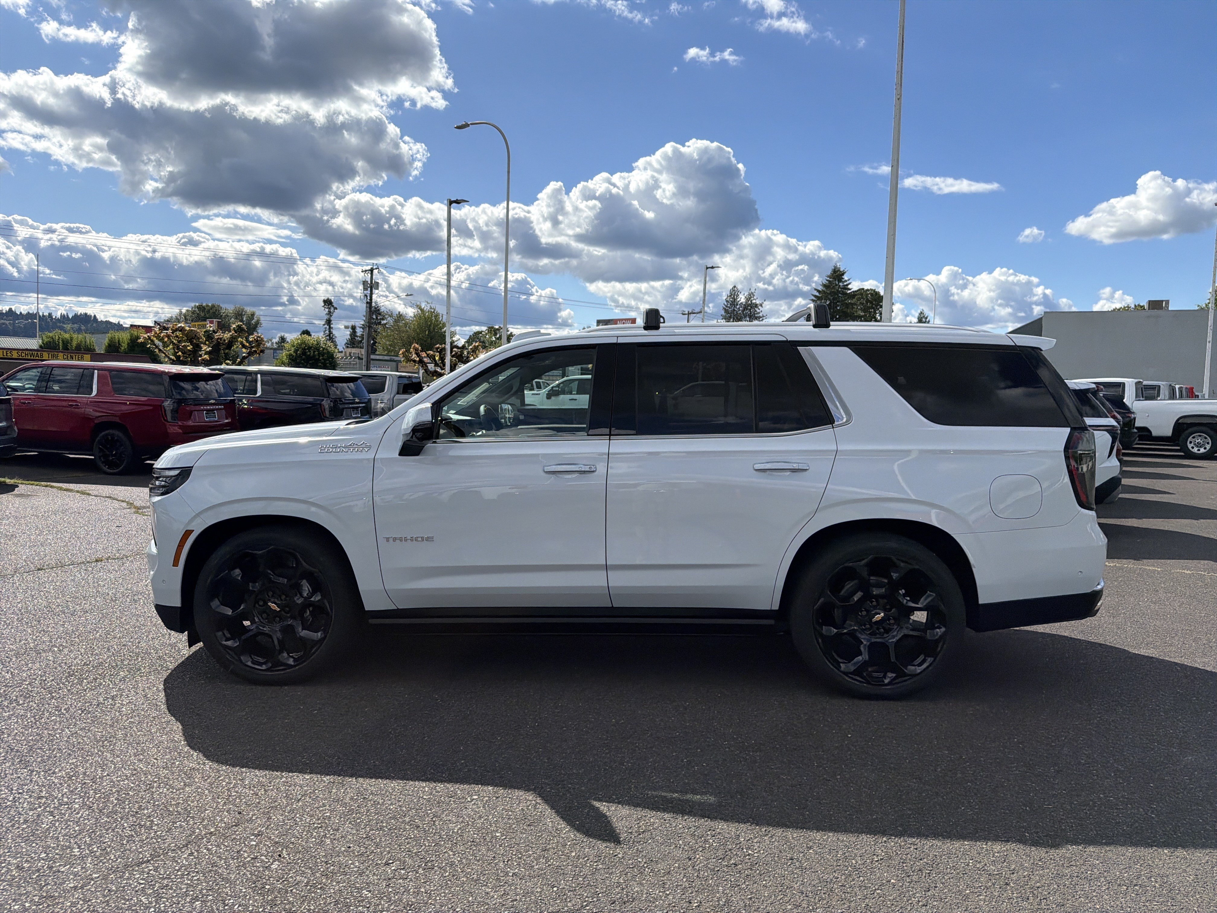 New 2026 Chevrolet Tahoe High Country AWD/4WD image 2