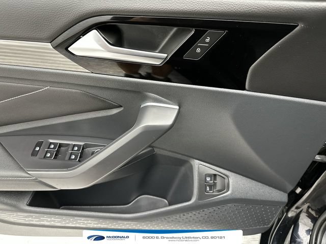 Used 2024 Volkswagen Jetta SEL FWD image 13