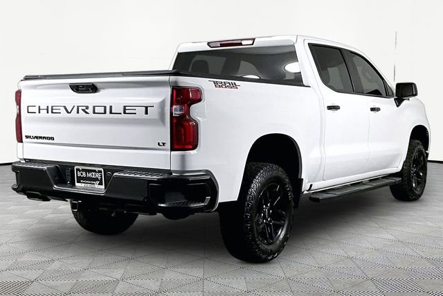 Used 2024 Chevrolet Silverado 1500 LT Trail Boss w/ LPO, Dark Essentials Package AWD/4WD image 6