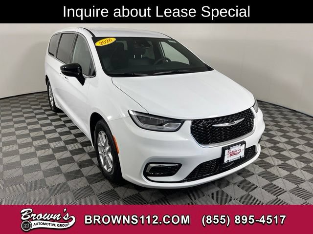Used 2026 Chrysler Pacifica Select FWD image 1