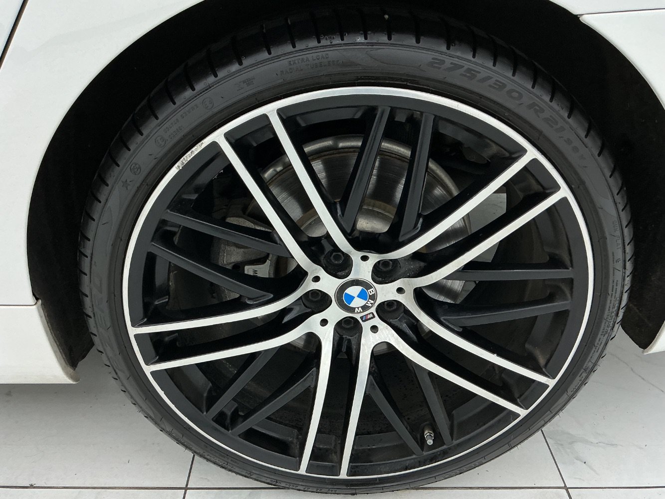 Used 2018 BMW 750i RWD image 49