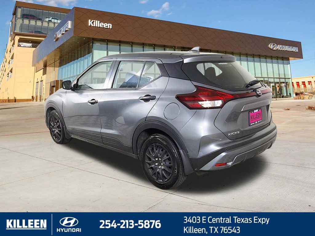 Used 2025 Nissan Kicks Play S FWD image 5