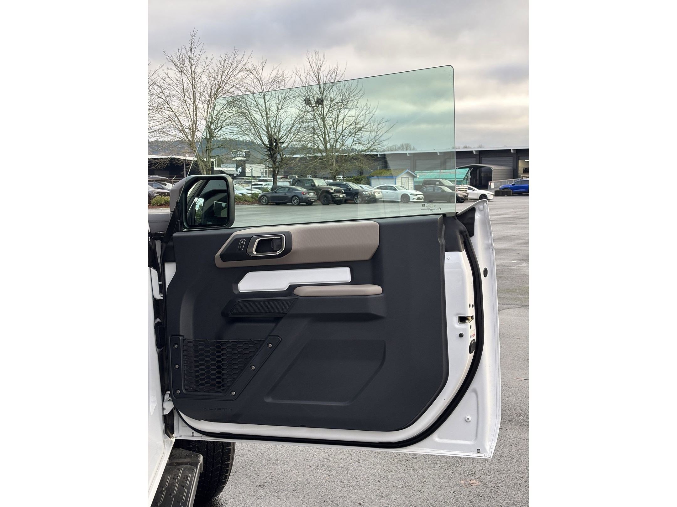 Used 2021 Ford Bronco Big Bend image 12