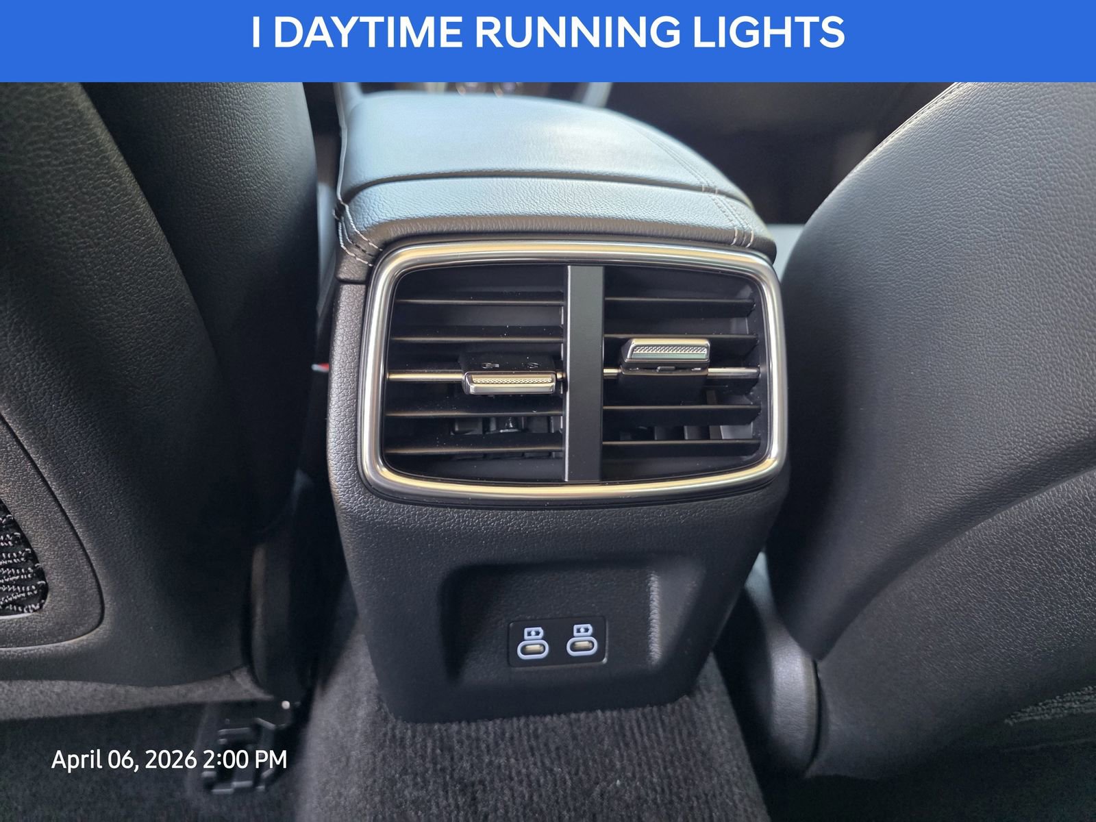 Used 2025 Genesis G70 2.5T image 18