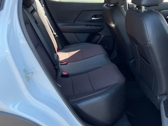 New 2026 Nissan Kicks SR image 23