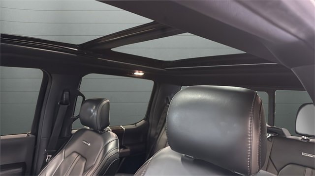 Used 2017 Ford F150 Platinum w/ Equipment Group 701A Luxury image 17