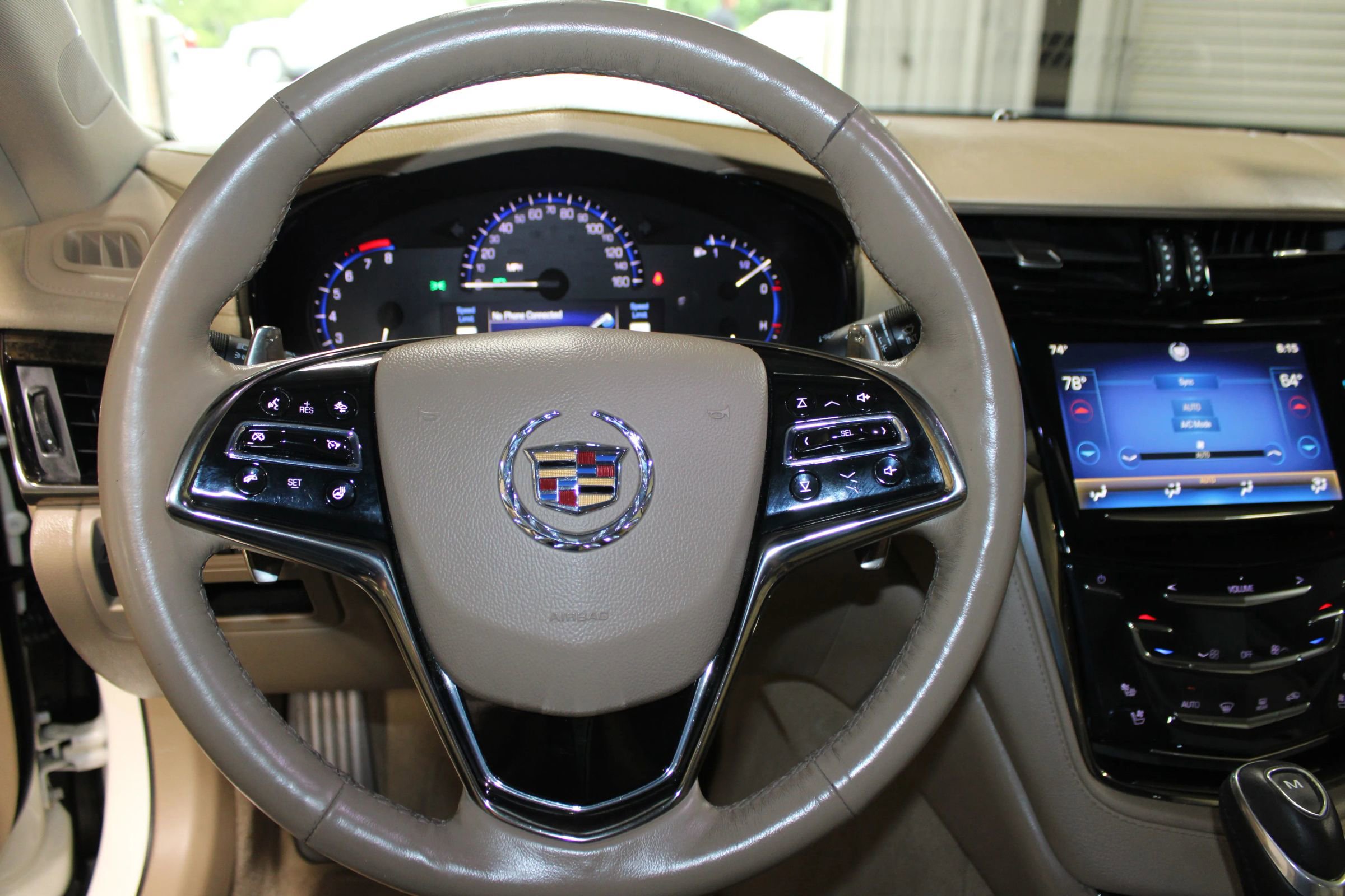 Used 2014 Cadillac CTS Luxury RWD image 10