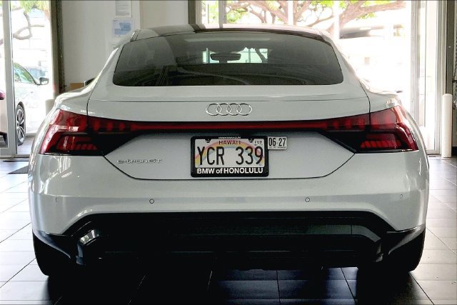 Used 2023 Audi e-tron GT Premium Plus AWD/4WD image 4