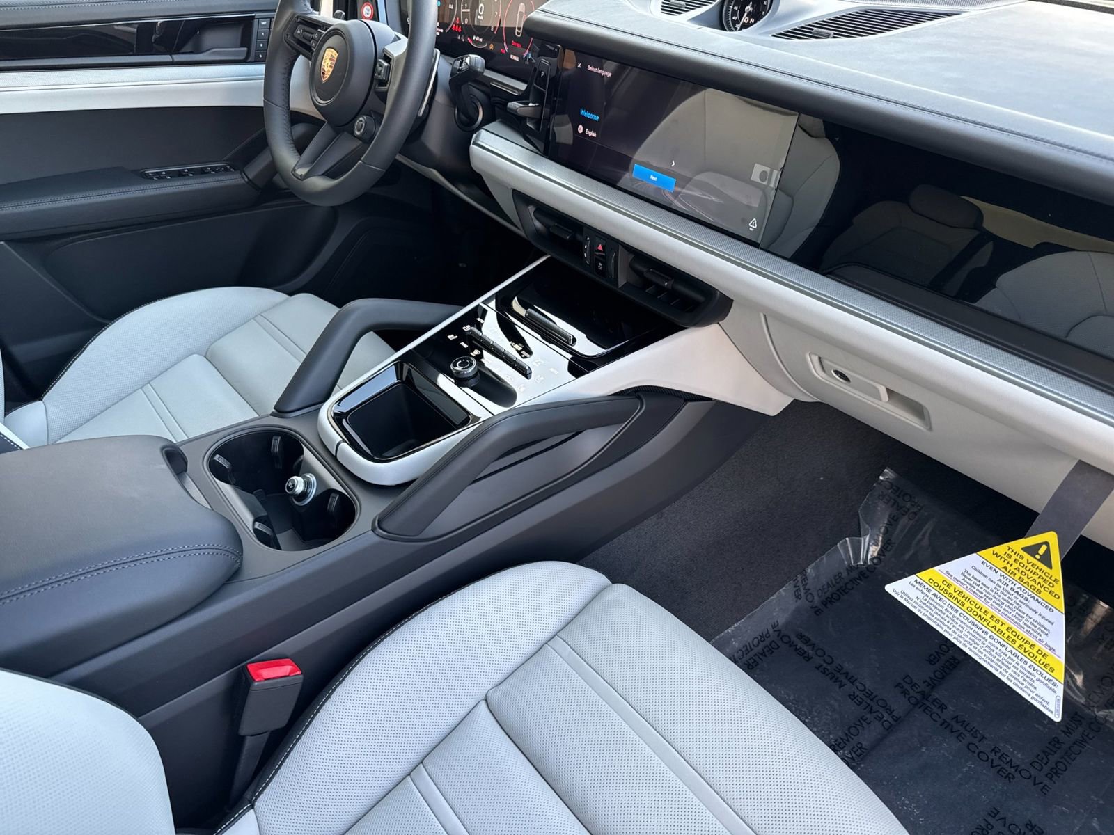 New 2026 Porsche Cayenne Coupe image 18