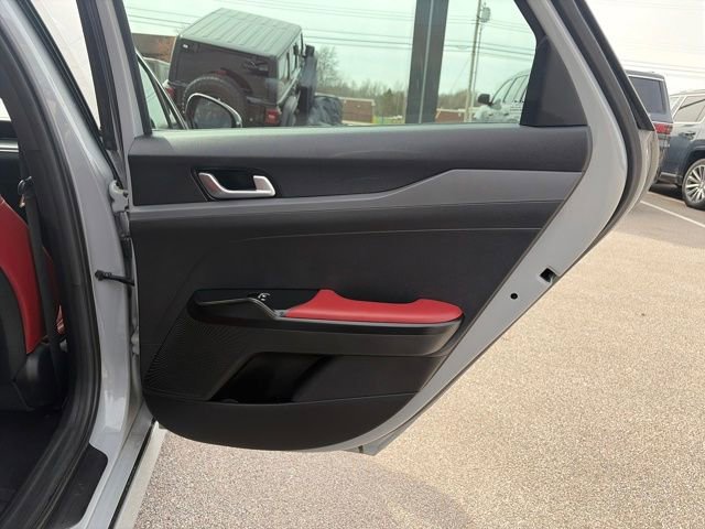 Used 2023 Kia K5 GT-Line image 37