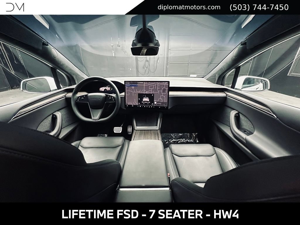 Used 2025 Tesla Model X AWD/4WD image 27