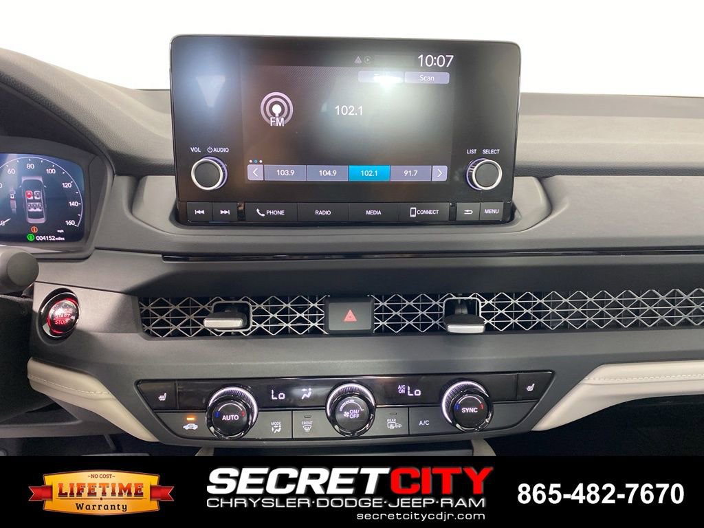 Used 2025 Honda Accord SE image 21