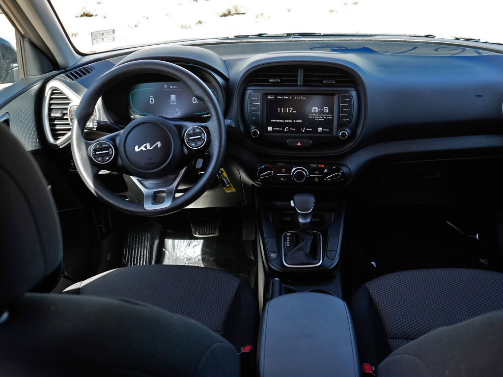 Used 2024 Kia Soul LX w/ Option Group 015 image 33