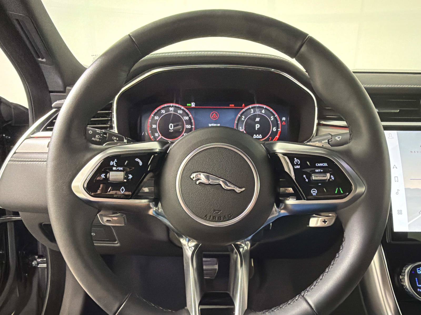 Certified 2024 Jaguar XF R-Dynamic SE AWD/4WD image 27
