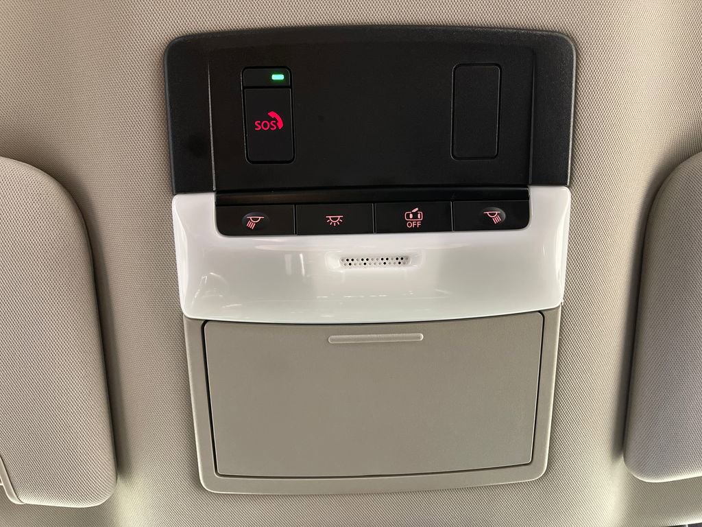 Used 2025 Nissan Pathfinder SV FWD image 29