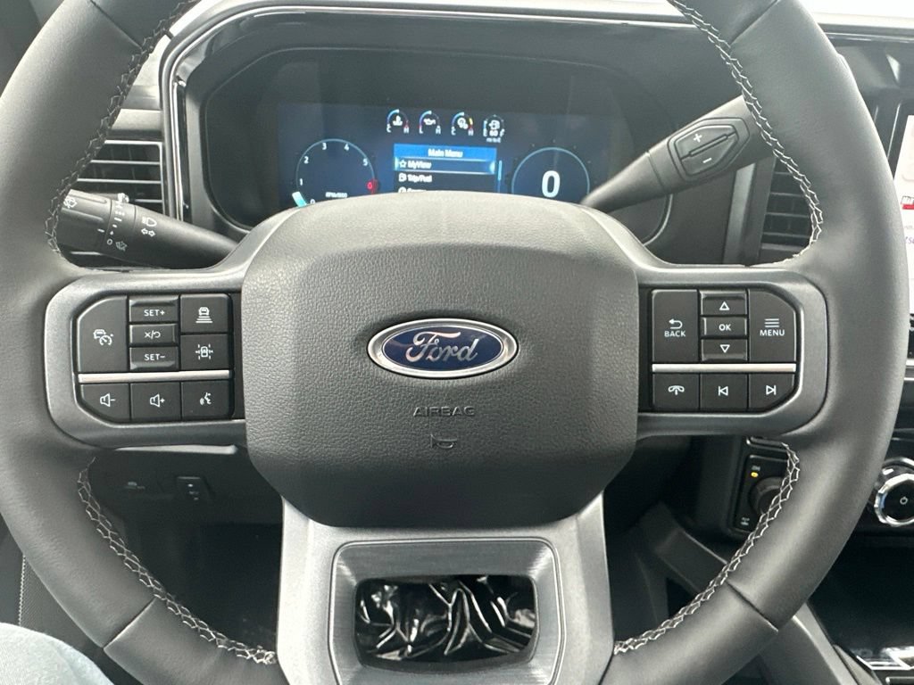 New 2026 Ford F250 Lariat w/ Lariat Premium Package AWD/4WD image 39