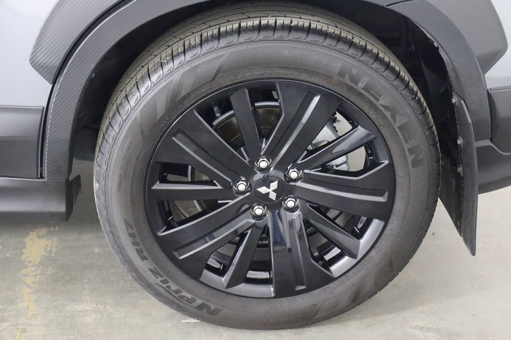 Used 2025 Mitsubishi Outlander Sport AWD image 34