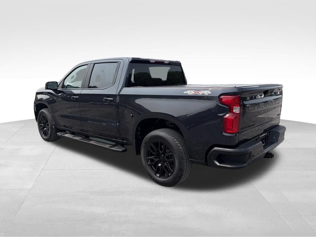 Used 2023 Chevrolet Silverado 1500 RST w/ LPO, Dark Essentials Package AWD/4WD image 17