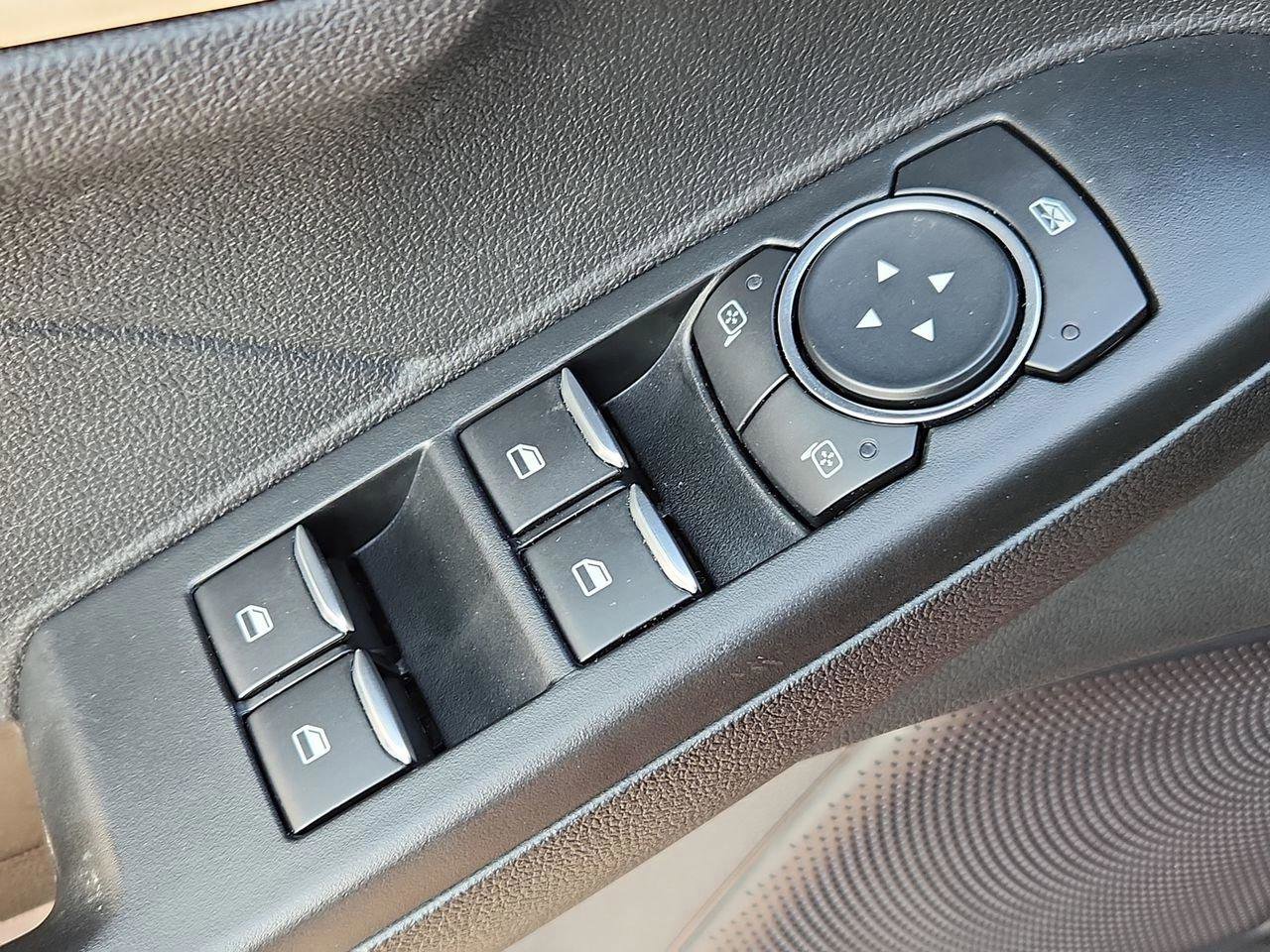 Used 2022 Ford Escape Titanium w/ Titanium Premium Package image 13