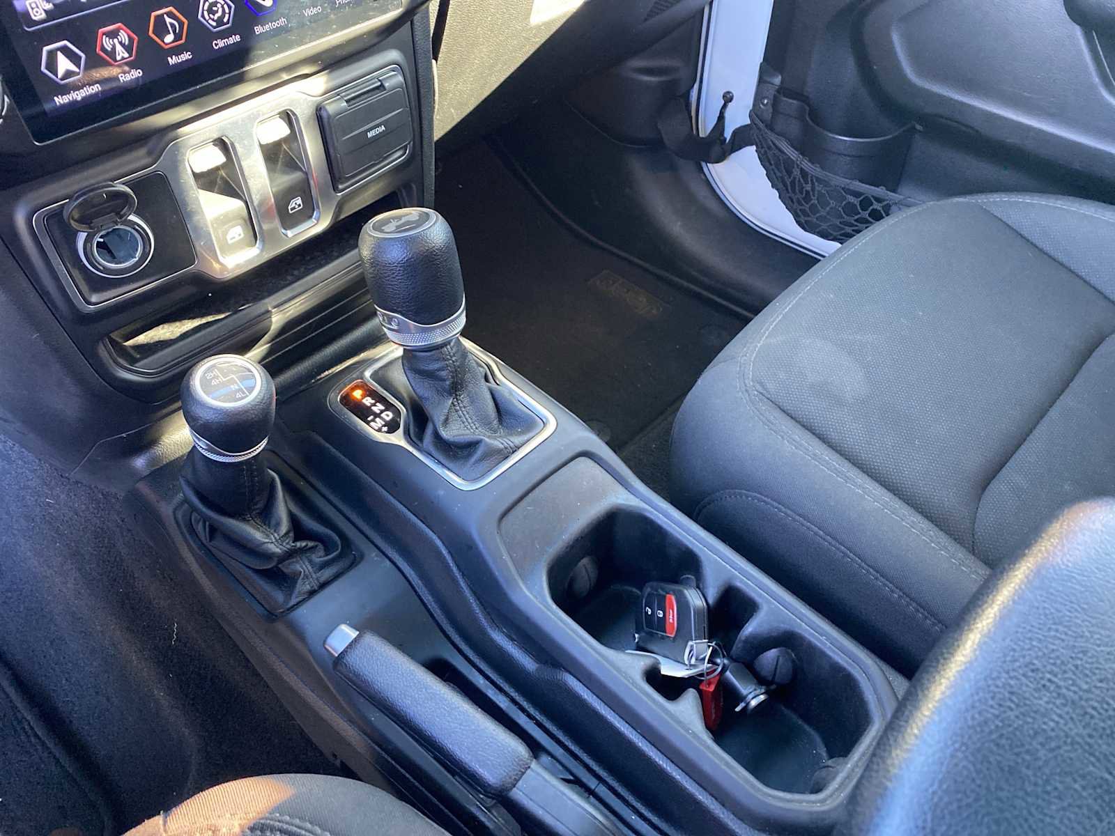 Used 2021 Jeep Wrangler Sport image 15