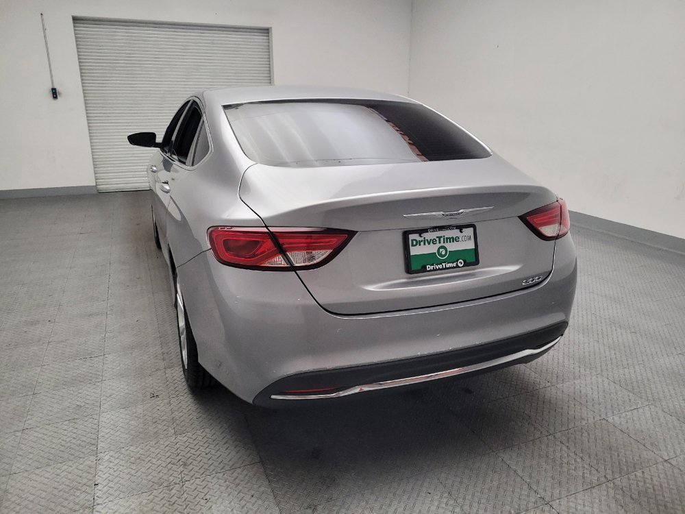 Used 2015 Chrysler 200 Limited FWD image 6
